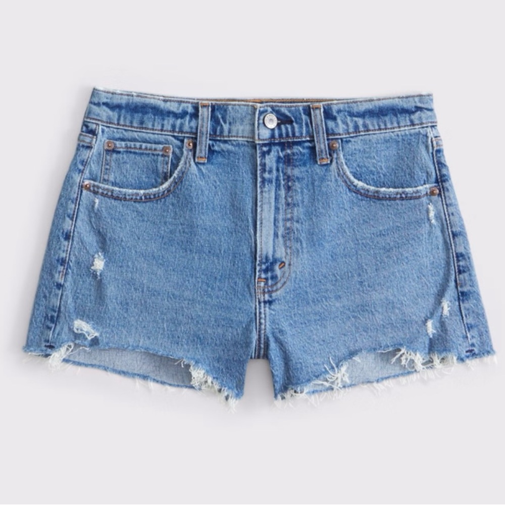 Abercrombie The Mom Short Curve Love